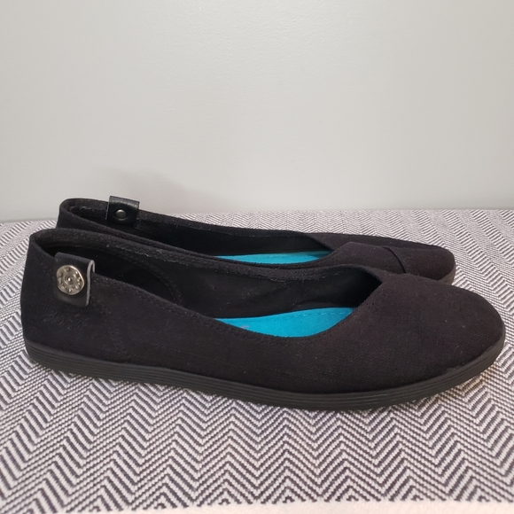 Blowfish Shoes - Blowfish Malibu Black Canvas Flats LIKE NEW Sz. 10